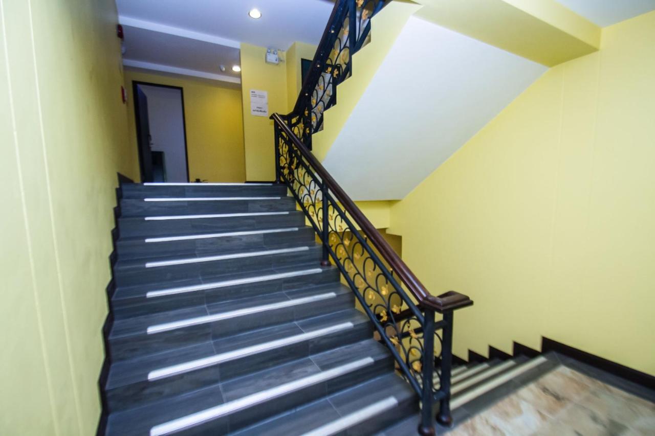 จุฑาแมนชั่น Apartment Uttaradit Exterior photo